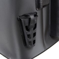 REIVA Seahawk Pro Pergető táska 45x27x26cm